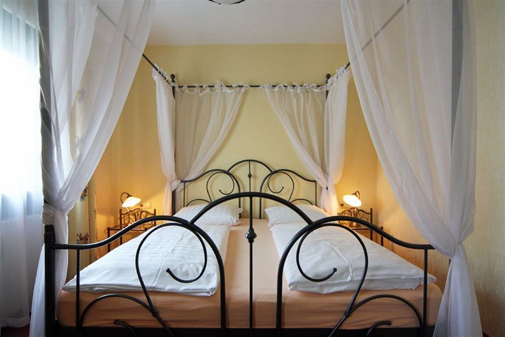 Hotel Cristal Nürnberg Oda fotoğraf