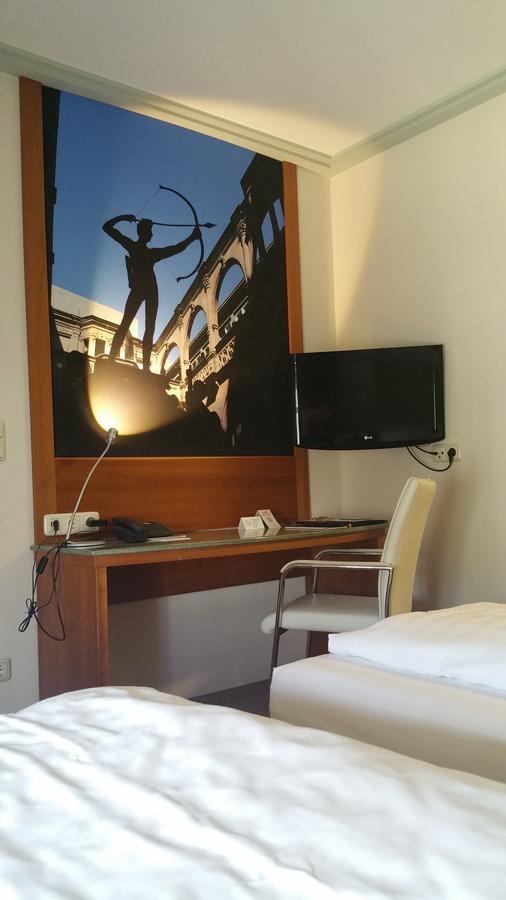 Hotel Cristal Nürnberg Dış mekan fotoğraf